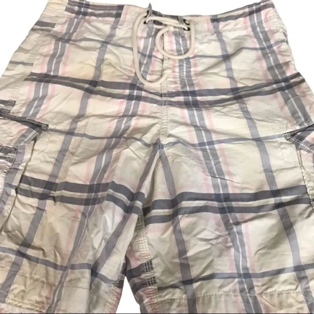 Holllister size medium swim trunks excellent condition